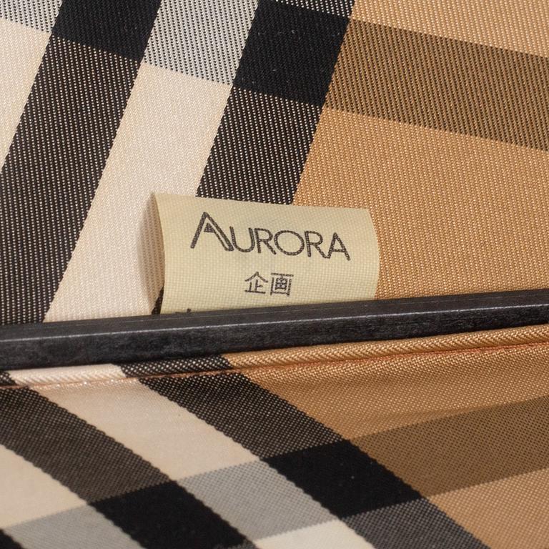 Burberry, paraply.