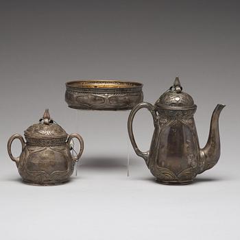 Pavel Ovchinnikov, kaffeservis, tre delar, silver, Moskva 1899-1908. Hovleverantörsmärke.