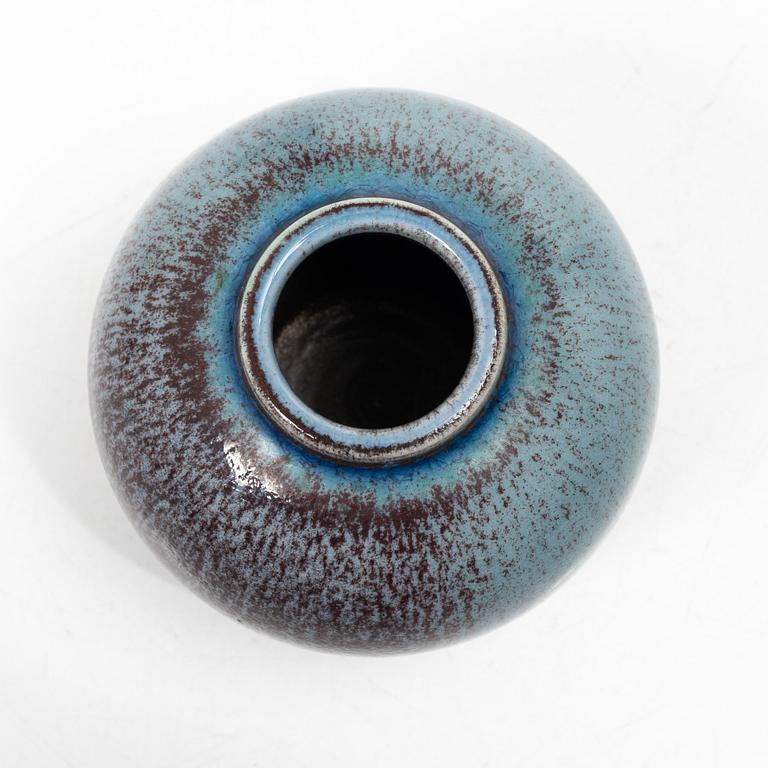 Sven Wejsfelt, a vase, Gustavsberg Studio, 1982.