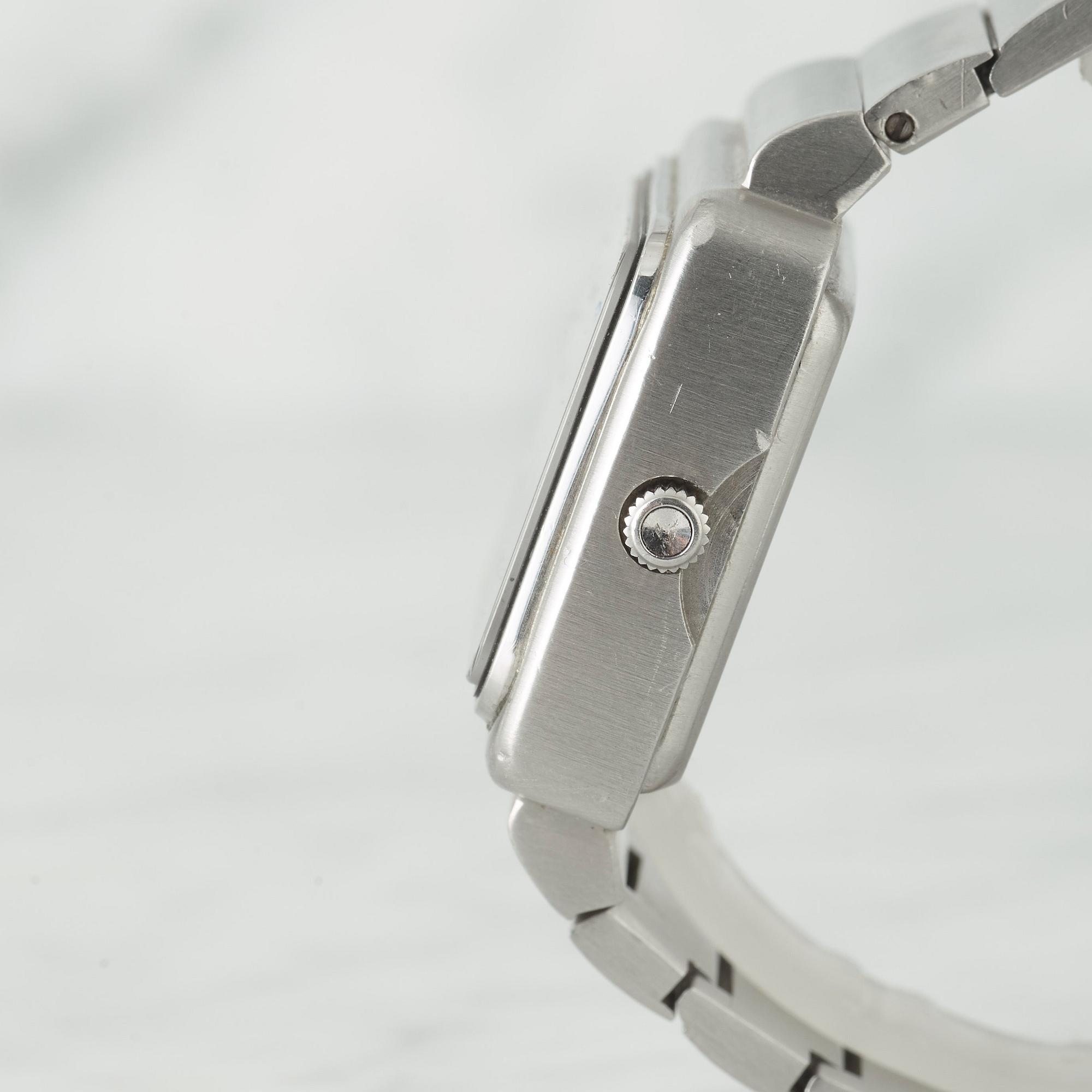 OMEGA, Seamaster, Chrono-Quartz, "Albatros", wristwatch, 46.7 x 34 mm,