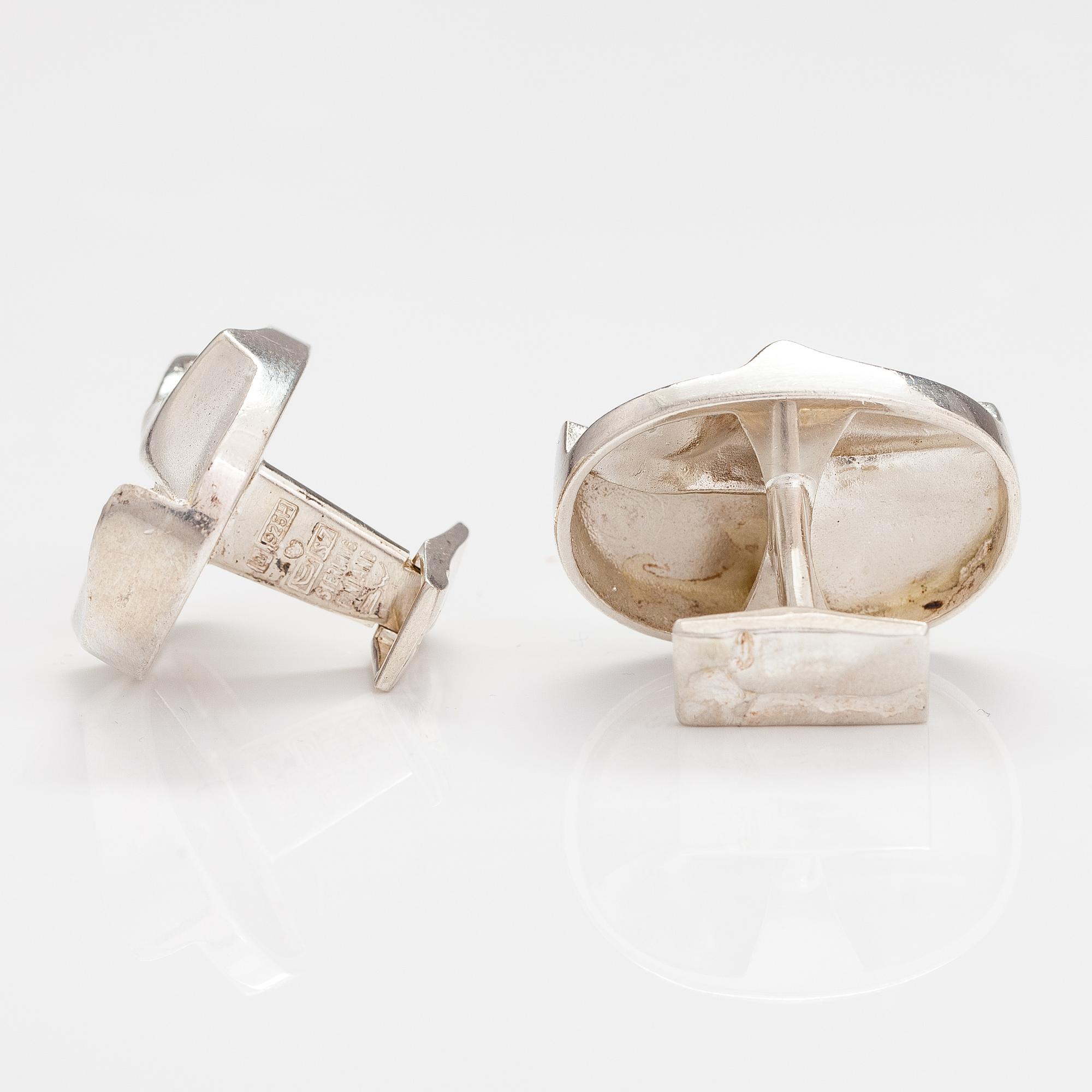 BJÖRN WECKSTRÖM, A pair of sterling silver cufflinks "Seen on Mars". Lapponia 1971.