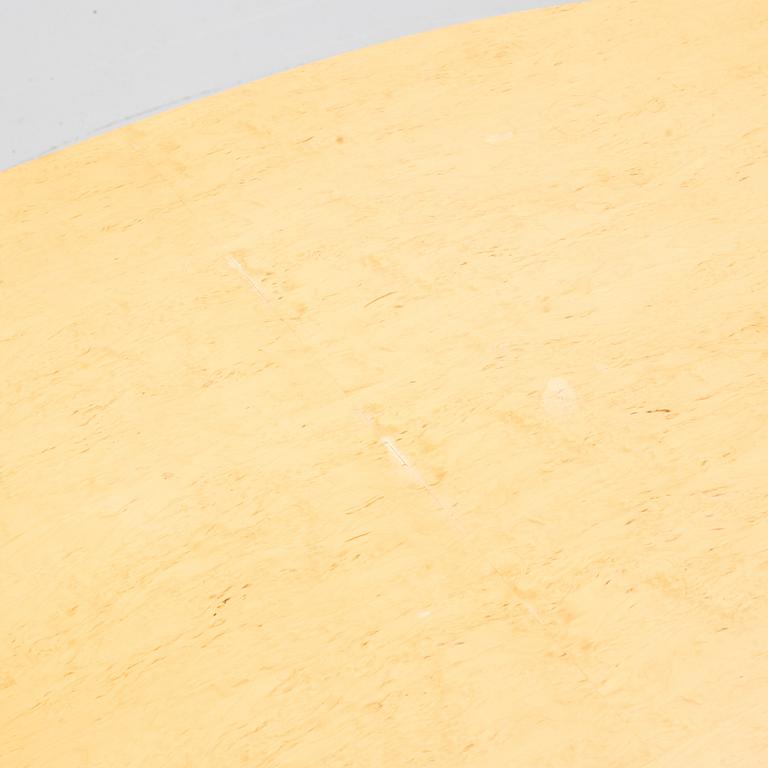 Bruno Mathsson, a birch coffee table, Mathsson International, Sweden, end of the 20th century.