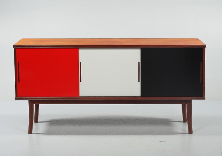 SIDEBOARD, Danmark, 1900-talet andra hälft.