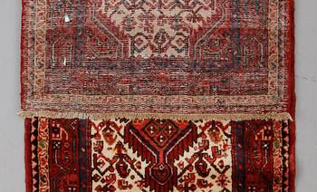 MATTA, Hamadan, ca 320 x 81 cm.
