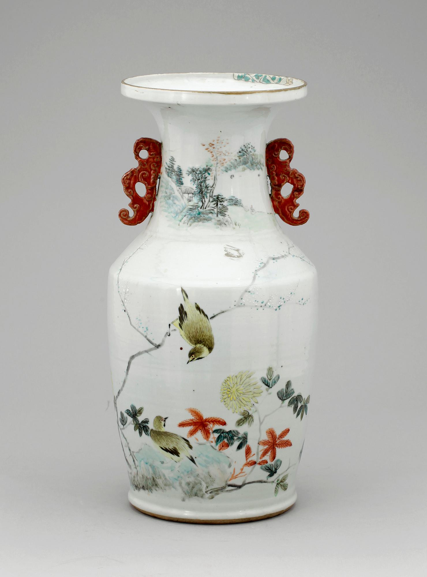 URNA, porslin, Kina 1800-tal.