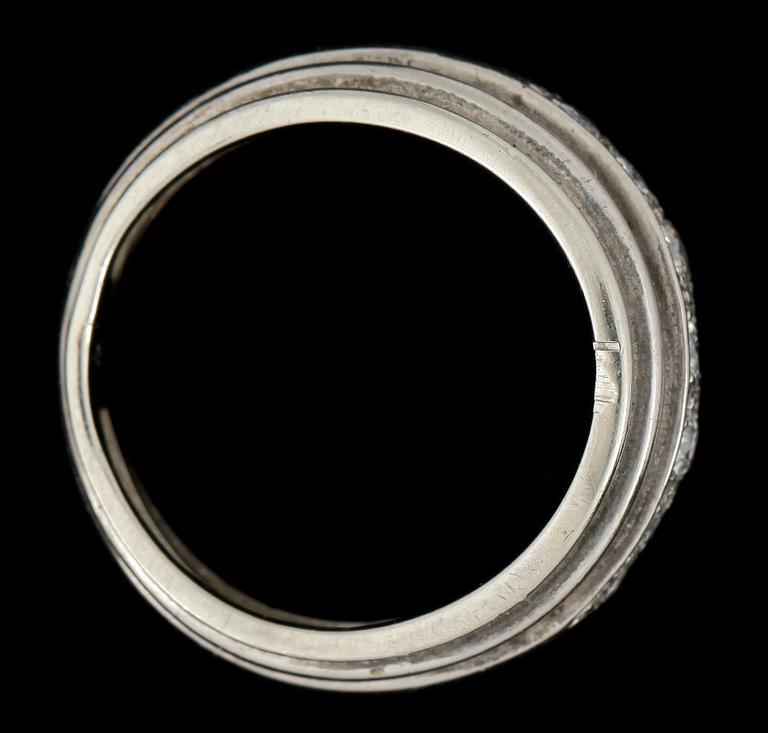 RING, 14k vitguld med briljantslipade diamanter tot ca 0,25ct. Vikt 3g.