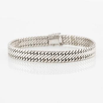 Bracelet 18K white gold.