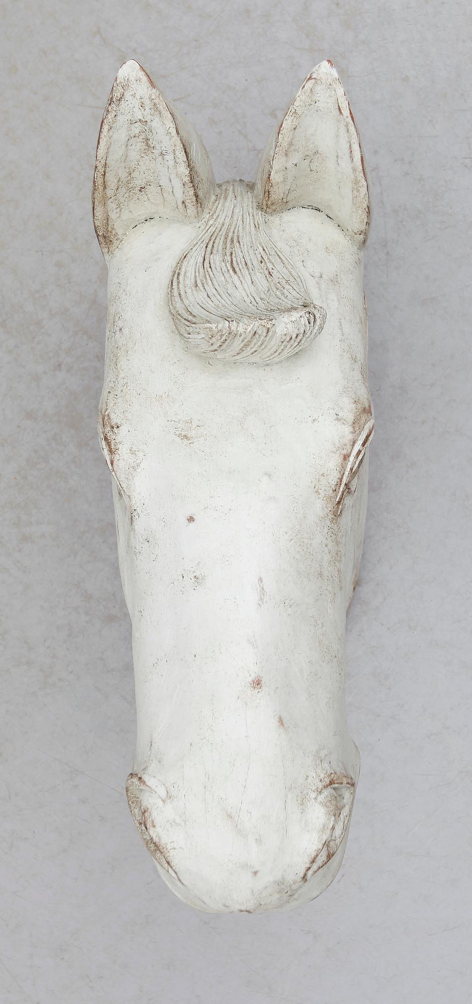 SKULPTUR, skuret trä, Kina, 2000-tal.