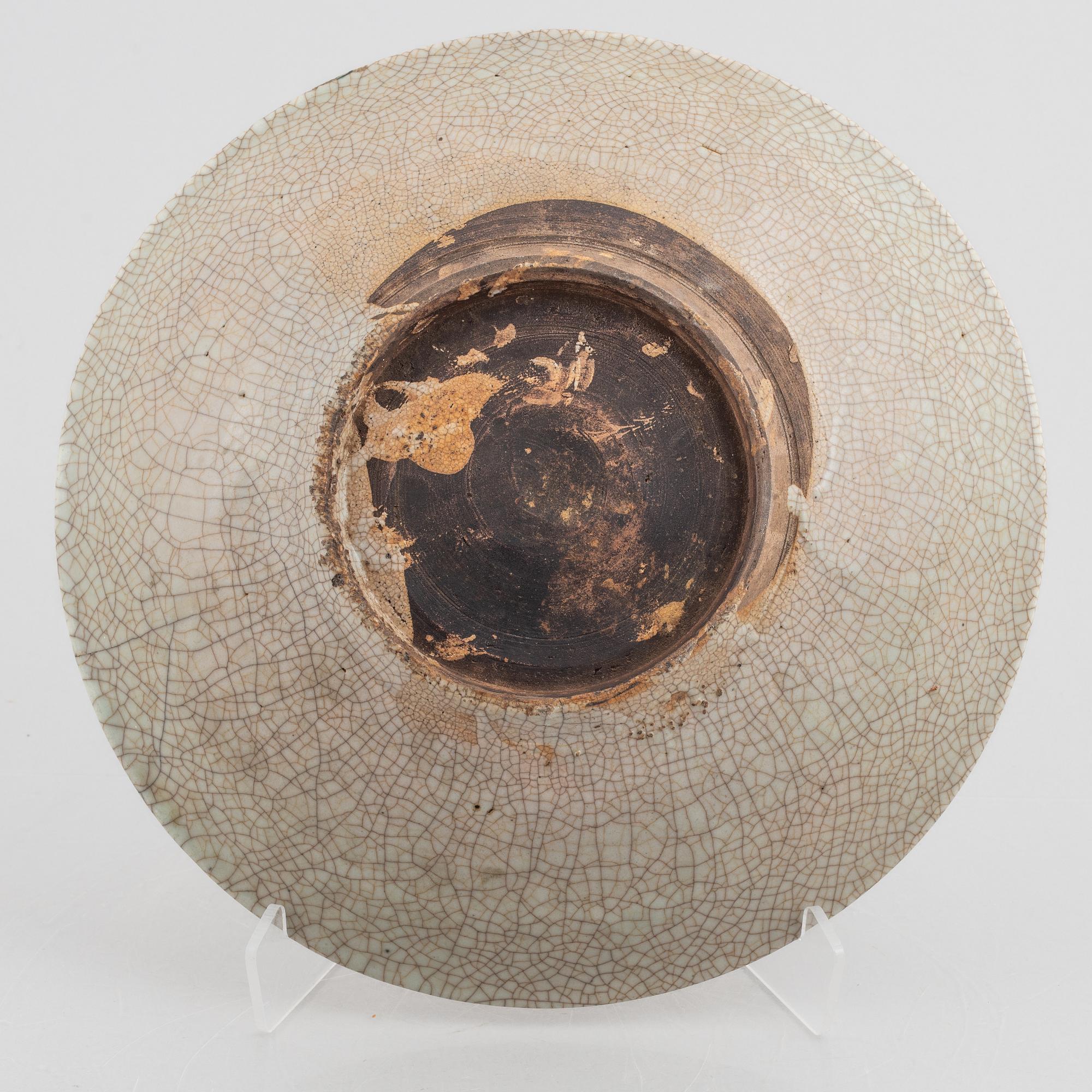 A Swatow dish, Ming dynasty (1368-1644).