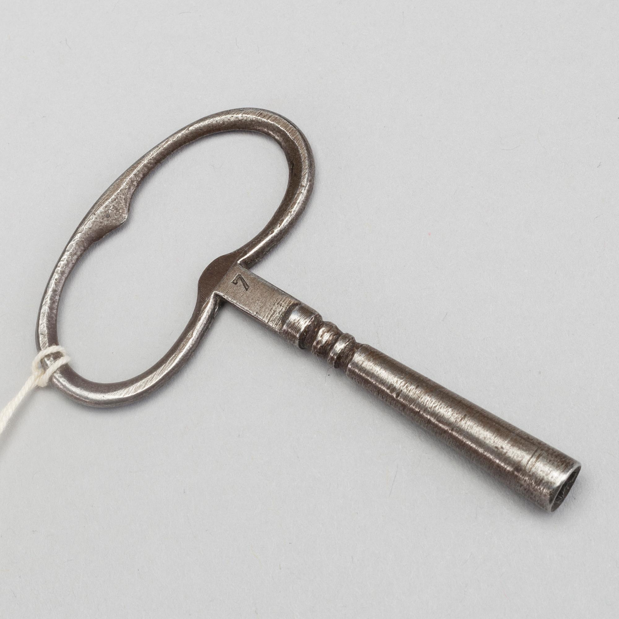 A mantle clock France, 19th century,