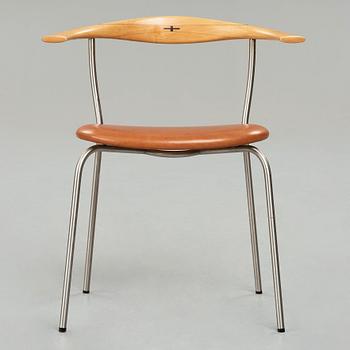 HANS J WEGNER, stol, modell "JH 701", Johannes Hansen, Danmark, 1960-70-tal.