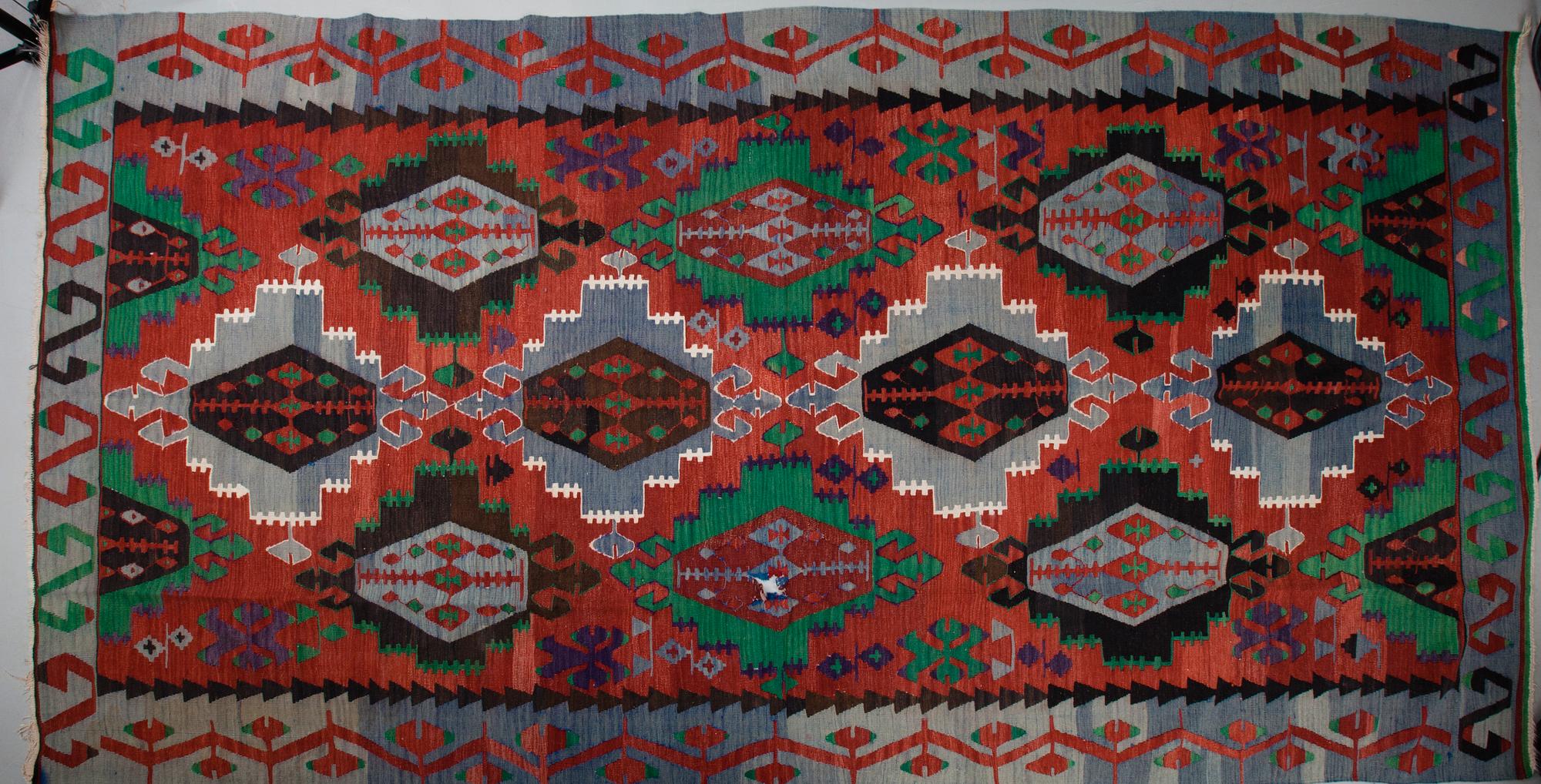 KELIM, Turkiet, semiantik. Ca 330x176 cm.