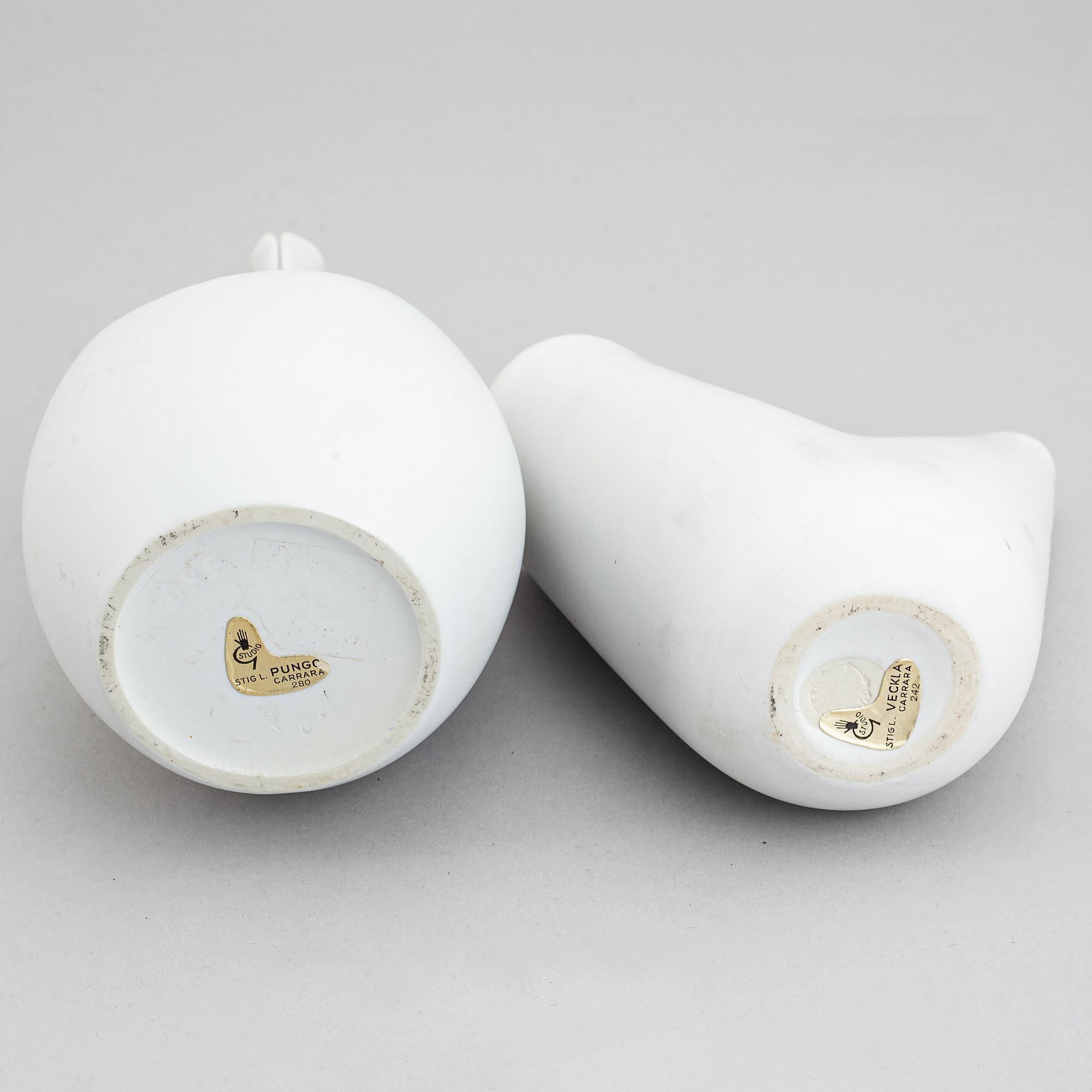 Stig Lindberg, 'Veckla' and 'Pungo' stoneware. Gustavsberg (3 pieces).