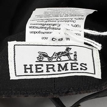 HERMÈS, keps, storlek 60.