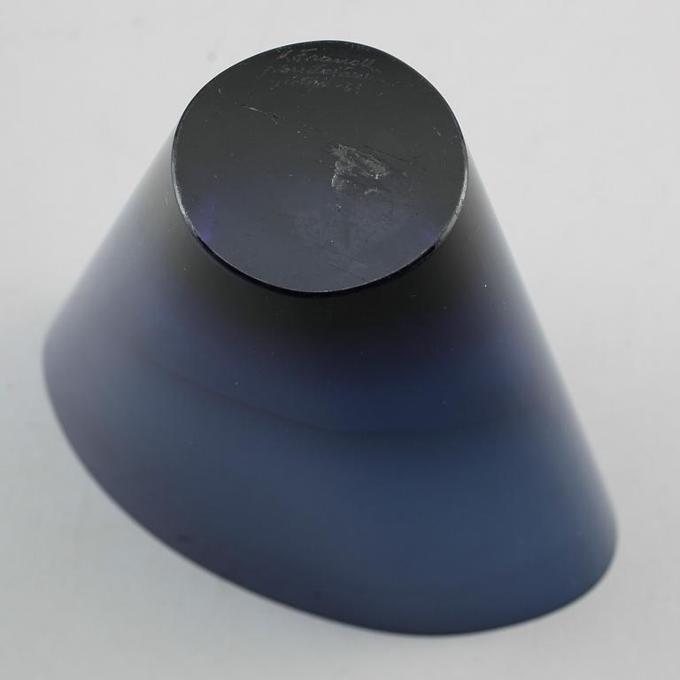 VAS, glas, Kaj Franck, Nuutajärvi Notsjö, signerad och daterad -61.