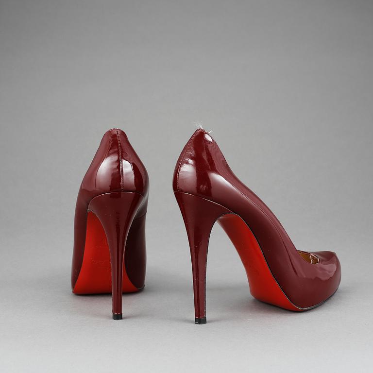 PUMPS, Christian Louboutin.