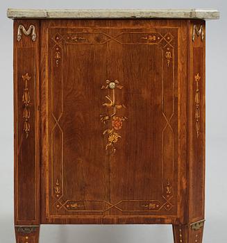 A Gustavian late 18th century commode by N P Stenström (master in Stockholm 1781-1790), not signed.