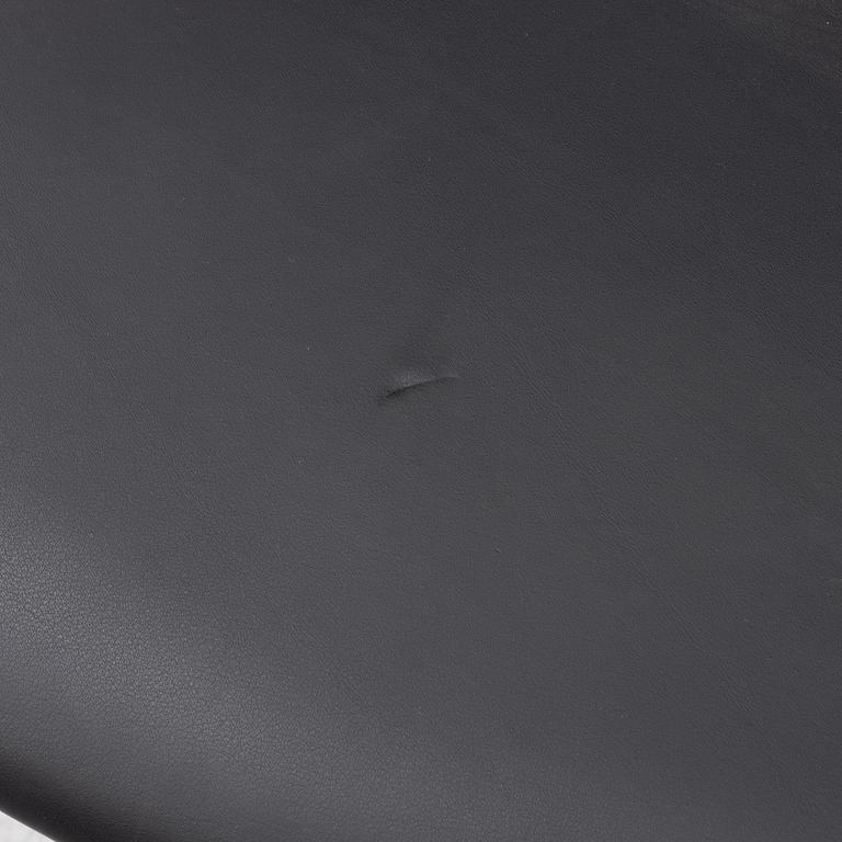 Jurgen Laub & Markus Jehs, stolar, modell "JL10", ett par, Fritz Hansen.