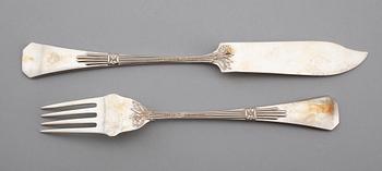 FISKBESTICK, 22 delar, silver, CH Danziger, Tyskland, omkring år 1900.  Vikt ca 1056 gram.
