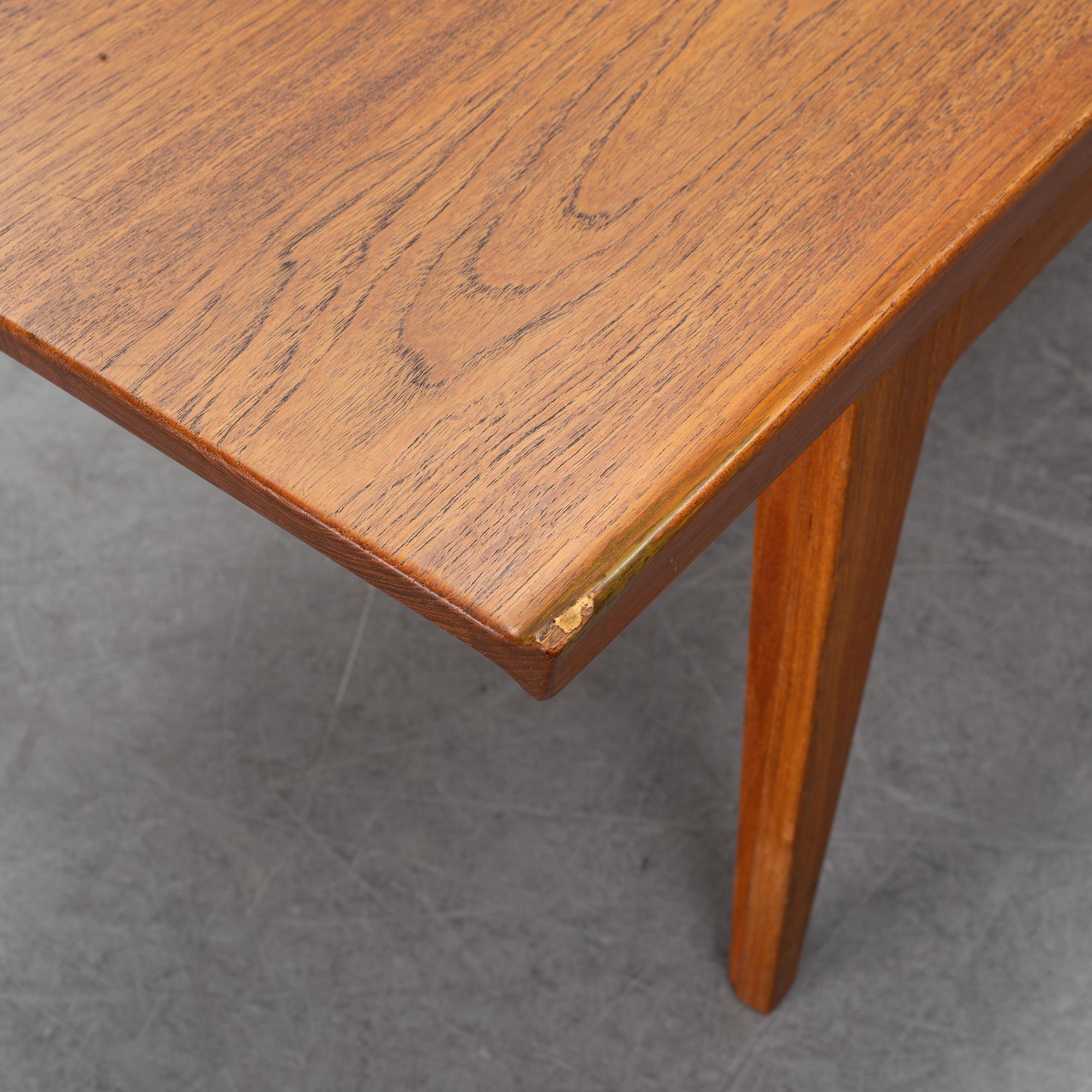Finn Juhl, a teak coffee table for France & Son, mid 20th century.