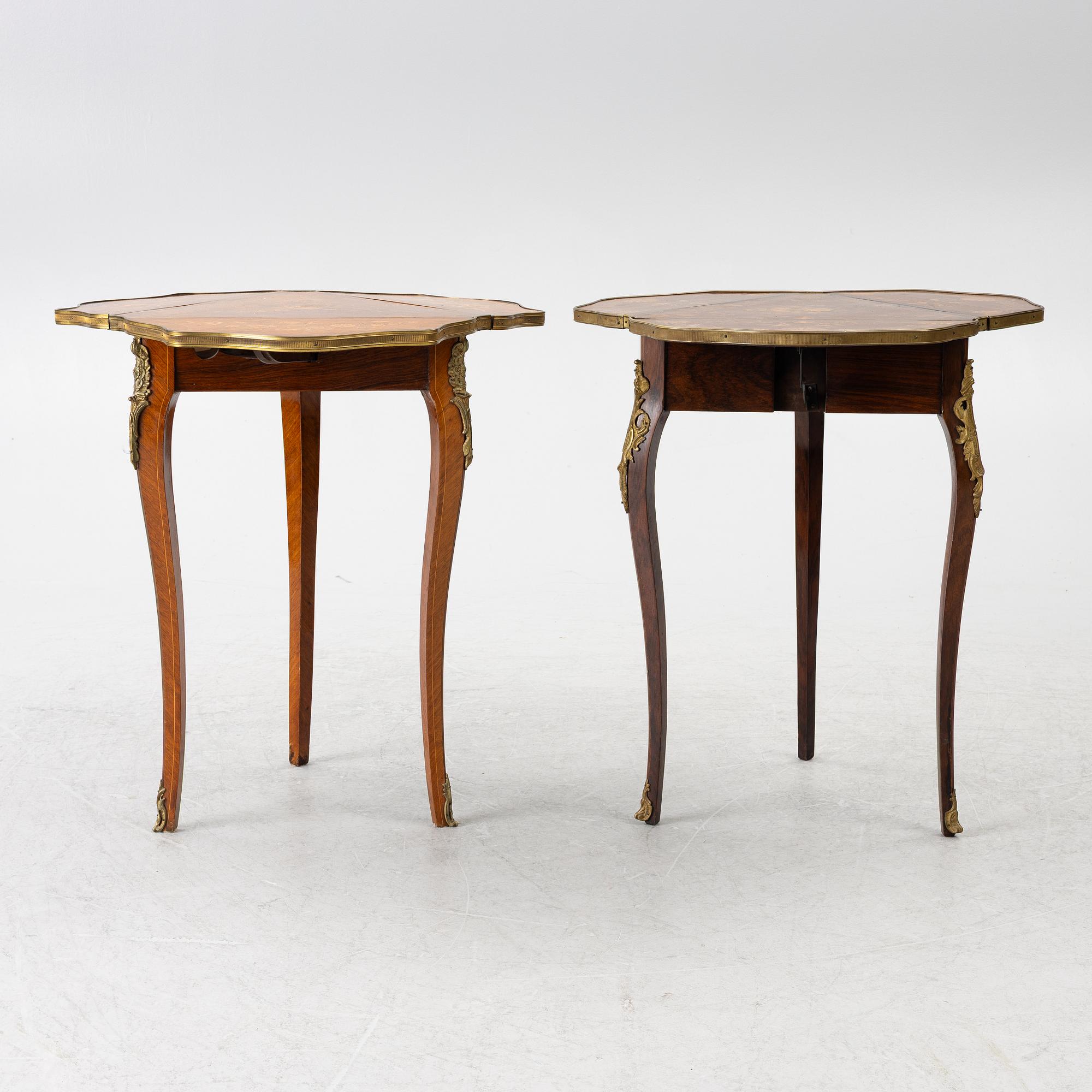 Two matched dropleaf tables, Louis XV style from around the year 1900.
