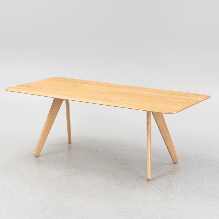 Tom Dixon, a 'Slab Table' 21st Century.