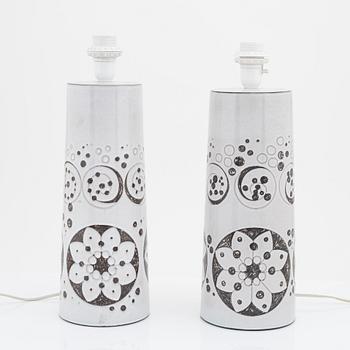 Bordslampor, ett par, lergods, Töreboda, 1960/70-tal.