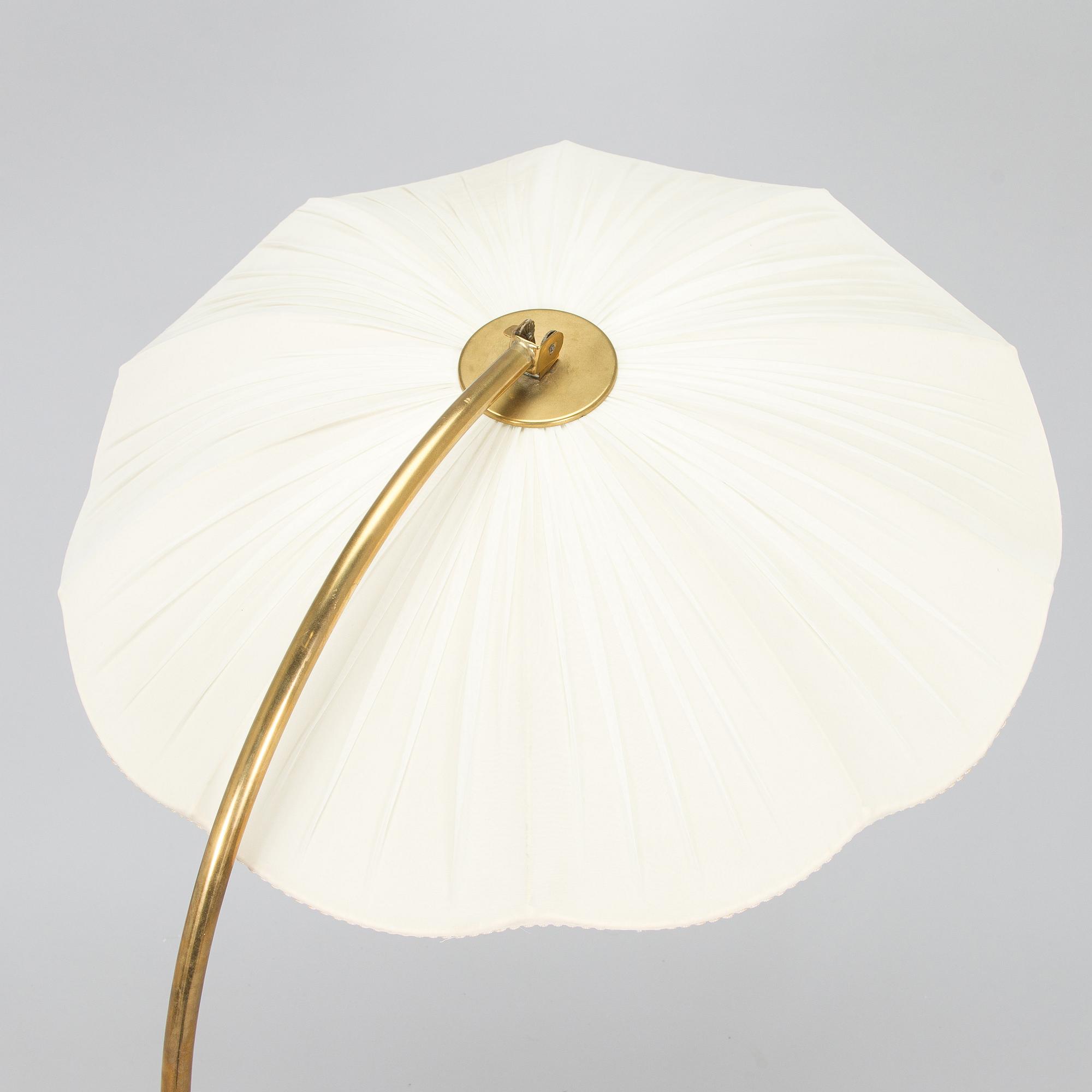 a 1950s '2316' floor lamp for Valinte, Finland.