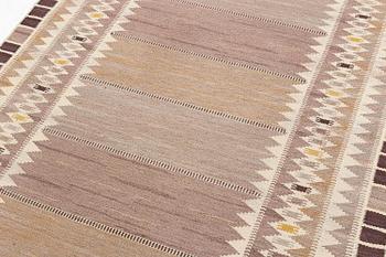 Barbro Nilsson, a 'Salerno grå' ('Kristianstad'), flat weave, c. 268 x 155 cm, signed AB MMF BN.