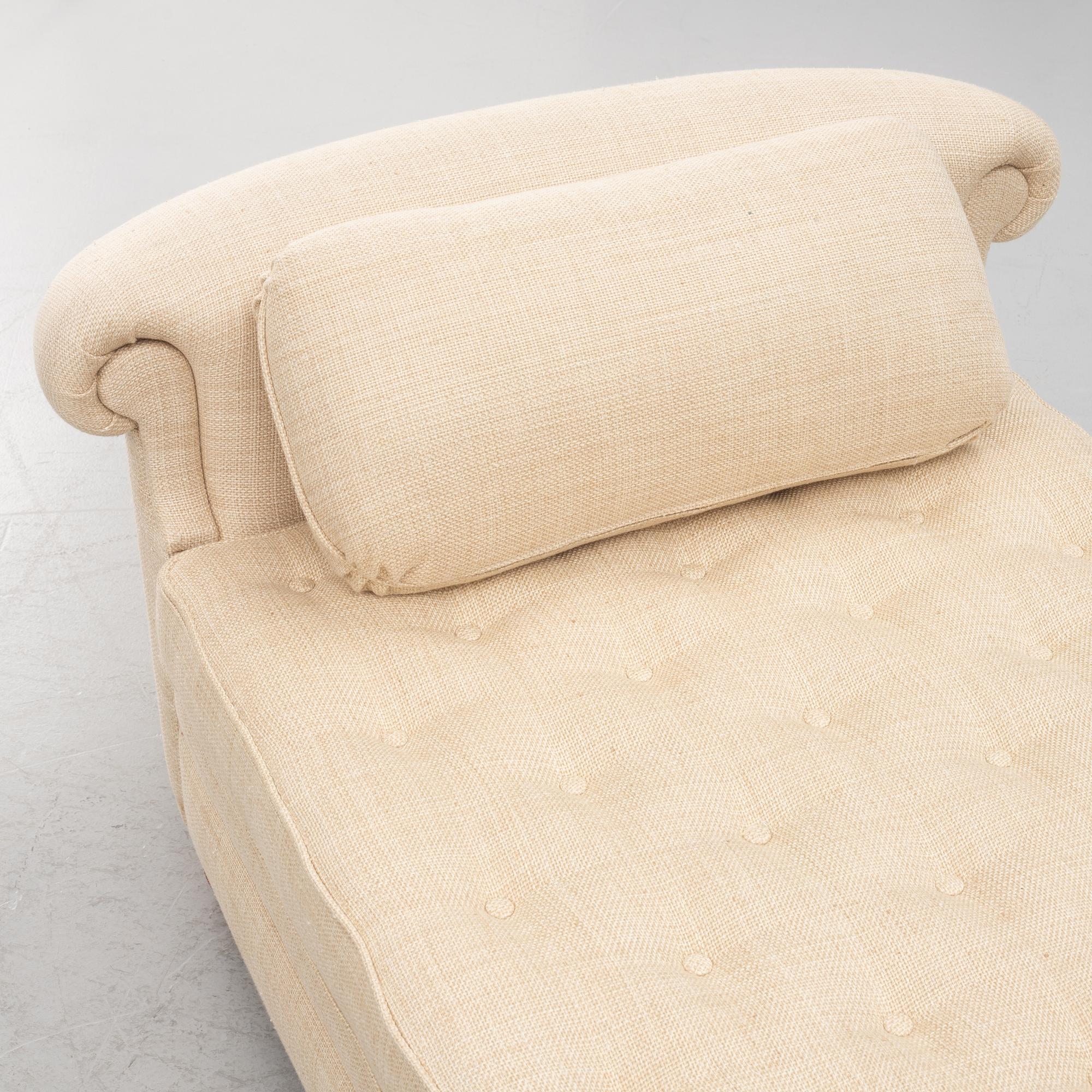 Josef Frank, couch/dagbädd, modell 775, Firma Svenskt Tenn, 2022.