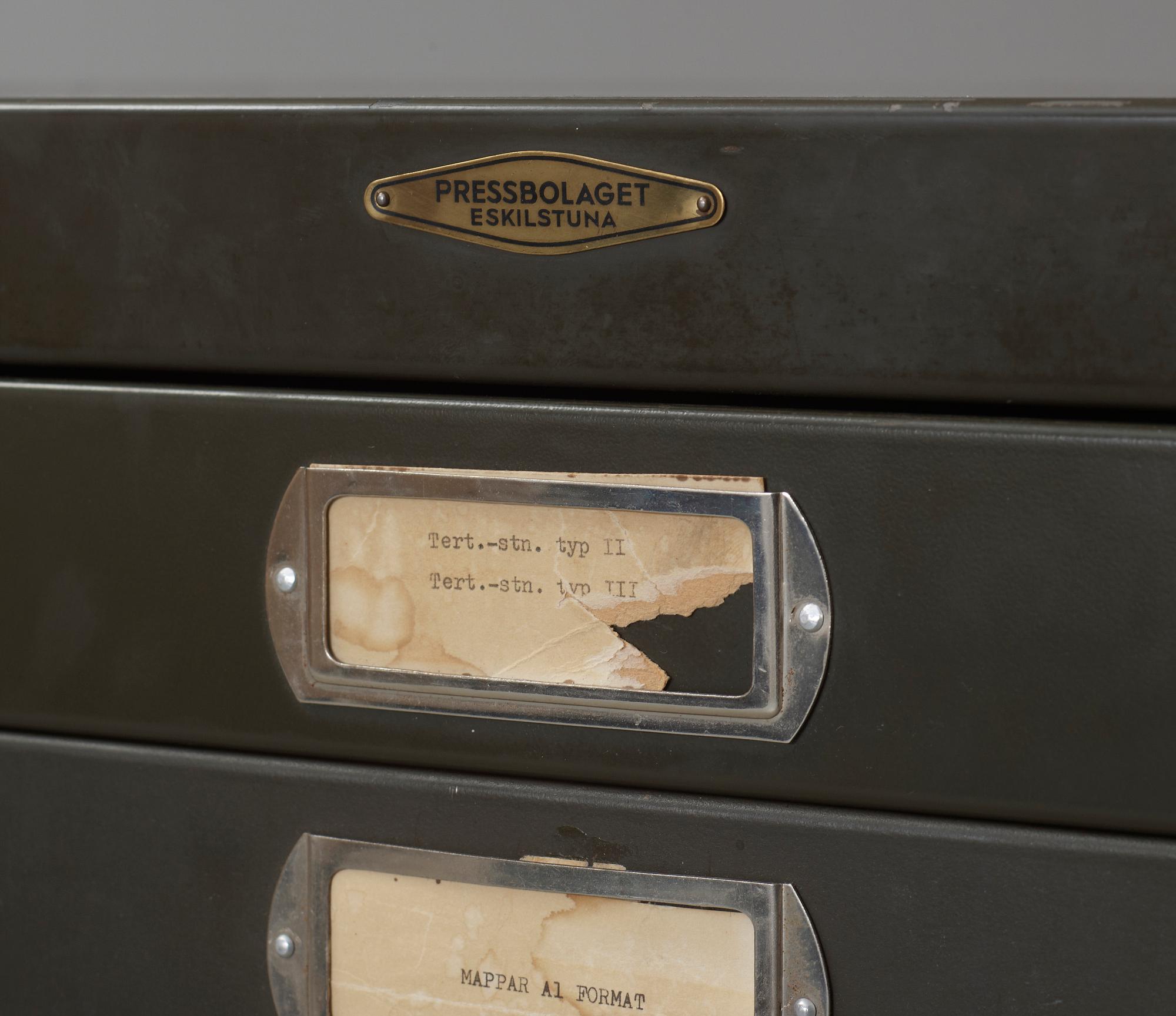 ARKIVSKÅP, Pressbolaget, Eskistuna, 1900-tal.