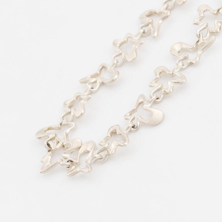 Henning Koppel/Georg Jensen, necklace and bracelet, sterling silver, model 88B.