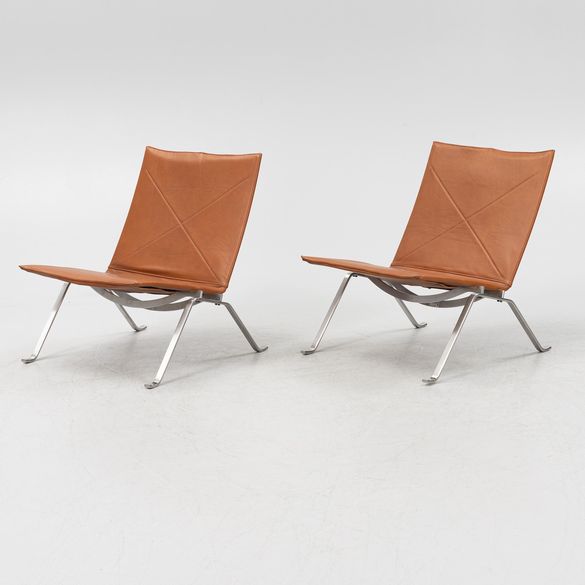 Poul Kjaerholm, fåtöljer, ett par, "PK 22", Fritz Hansen, Danmark, 1998.