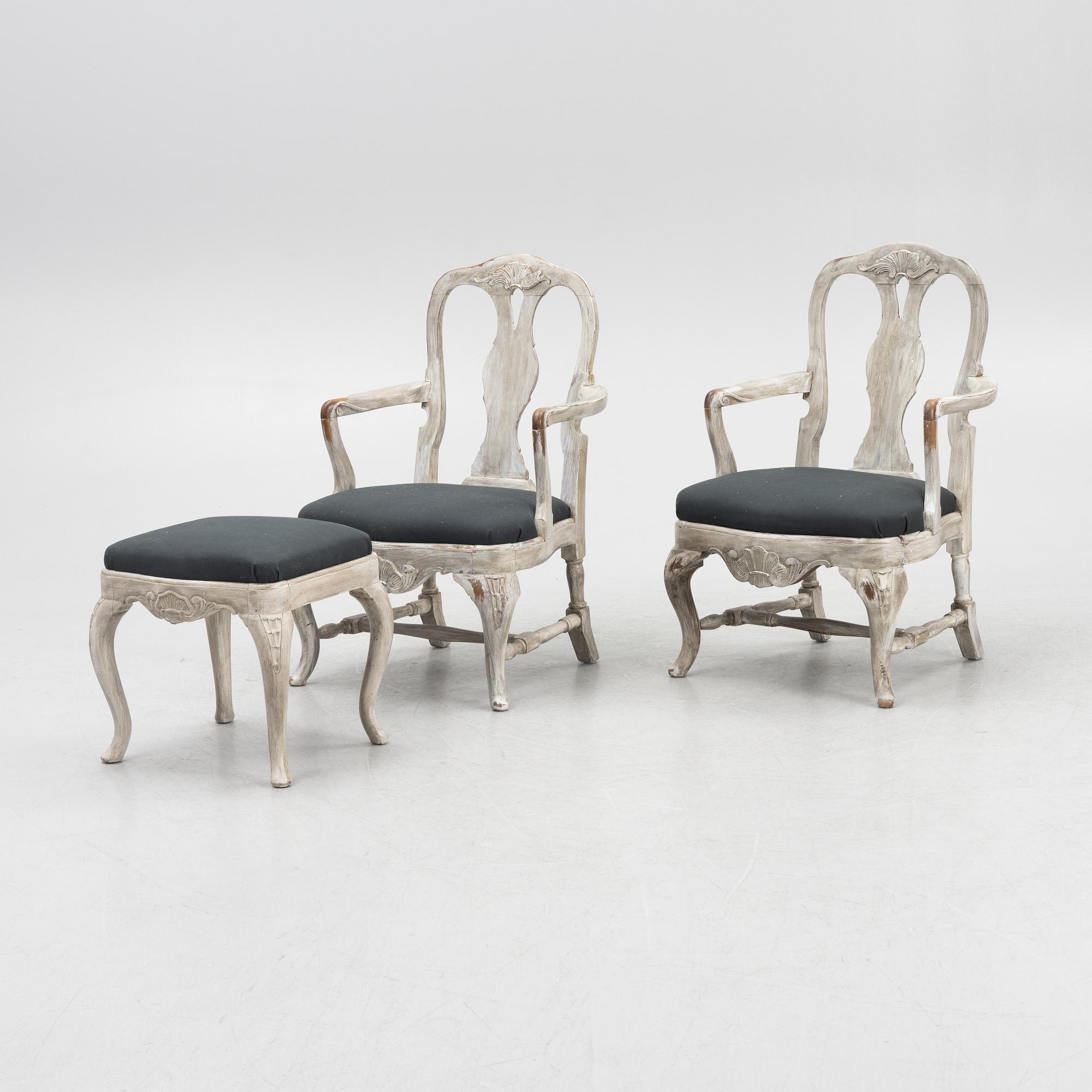 Karmstolar, ett par, rokokostil, 1900-talets andra hälft.