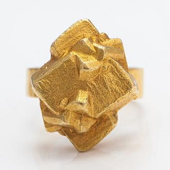 Björn Weckström, Ring "Gyllene pelargon", 14K guld. Lapponia 1965.