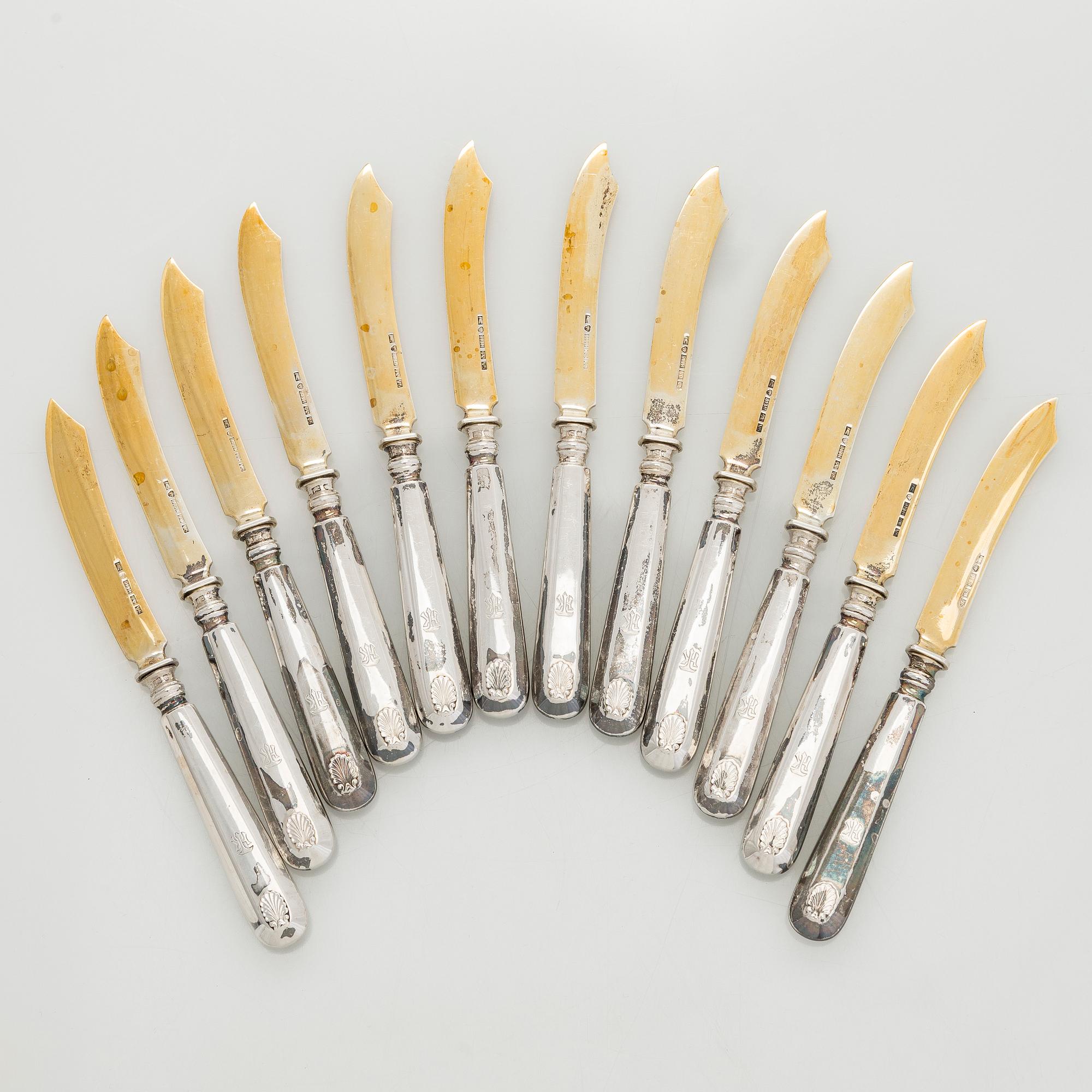 A set of 12 silver fruit knives, Suomen Kultaseppä Oy, Turku 1926.