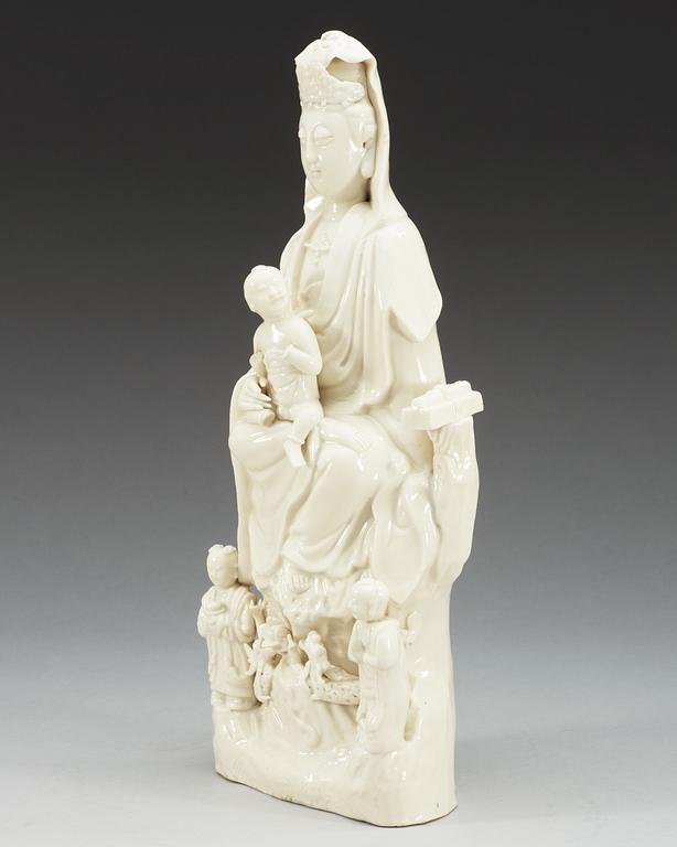 GUANYIN, Blanc de chine. Qing dynastin, 1700-tal.