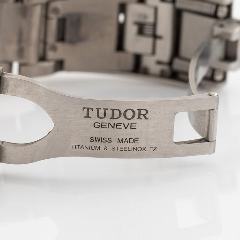 Tudor, Pelagos, "Two Liner”, armbandsur, 42 mm.