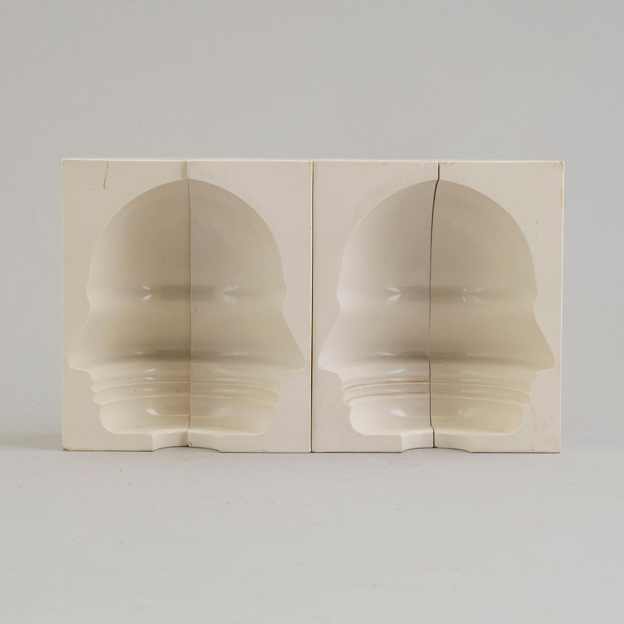 a set of four Sivert Lindblom plastic items, 1968.