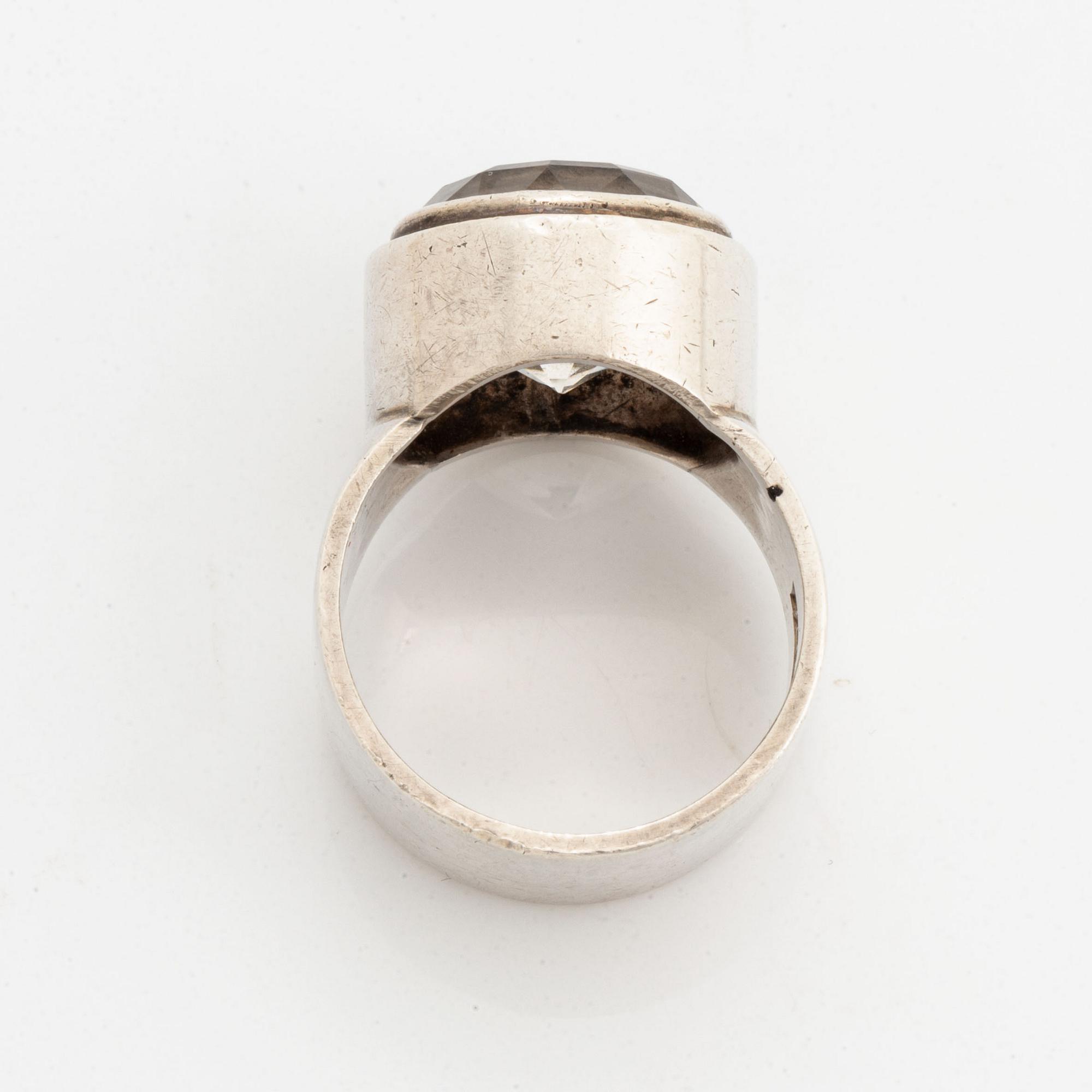 Anders Högberg, ring silver and rock crystal.