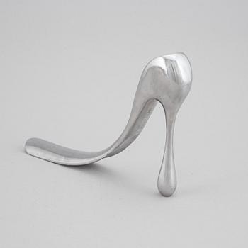 Manolo Blahnik, shoehorn.