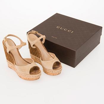 GUCCI Wedge Sandals in size 38.5.