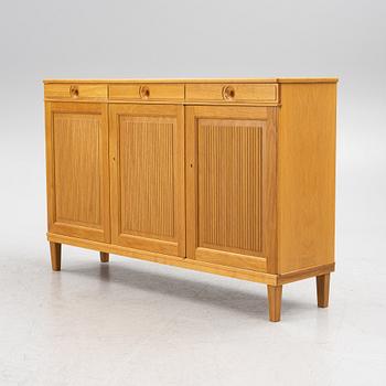 Carl Malmsten, sideboard, "Herrgården", Åfors Möbelfabrik, late 20th century.