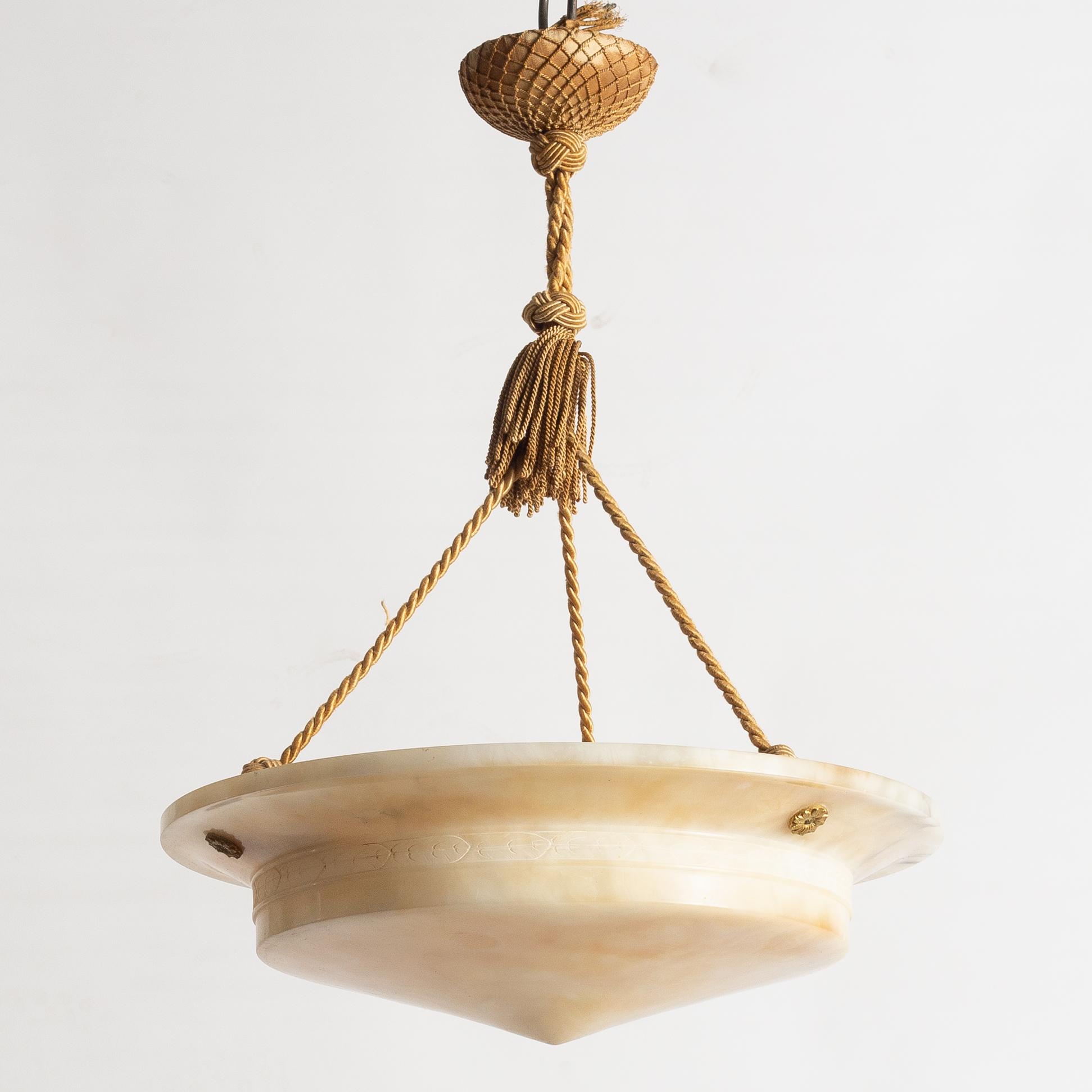 Takampel, alabaster, 1920-tal.