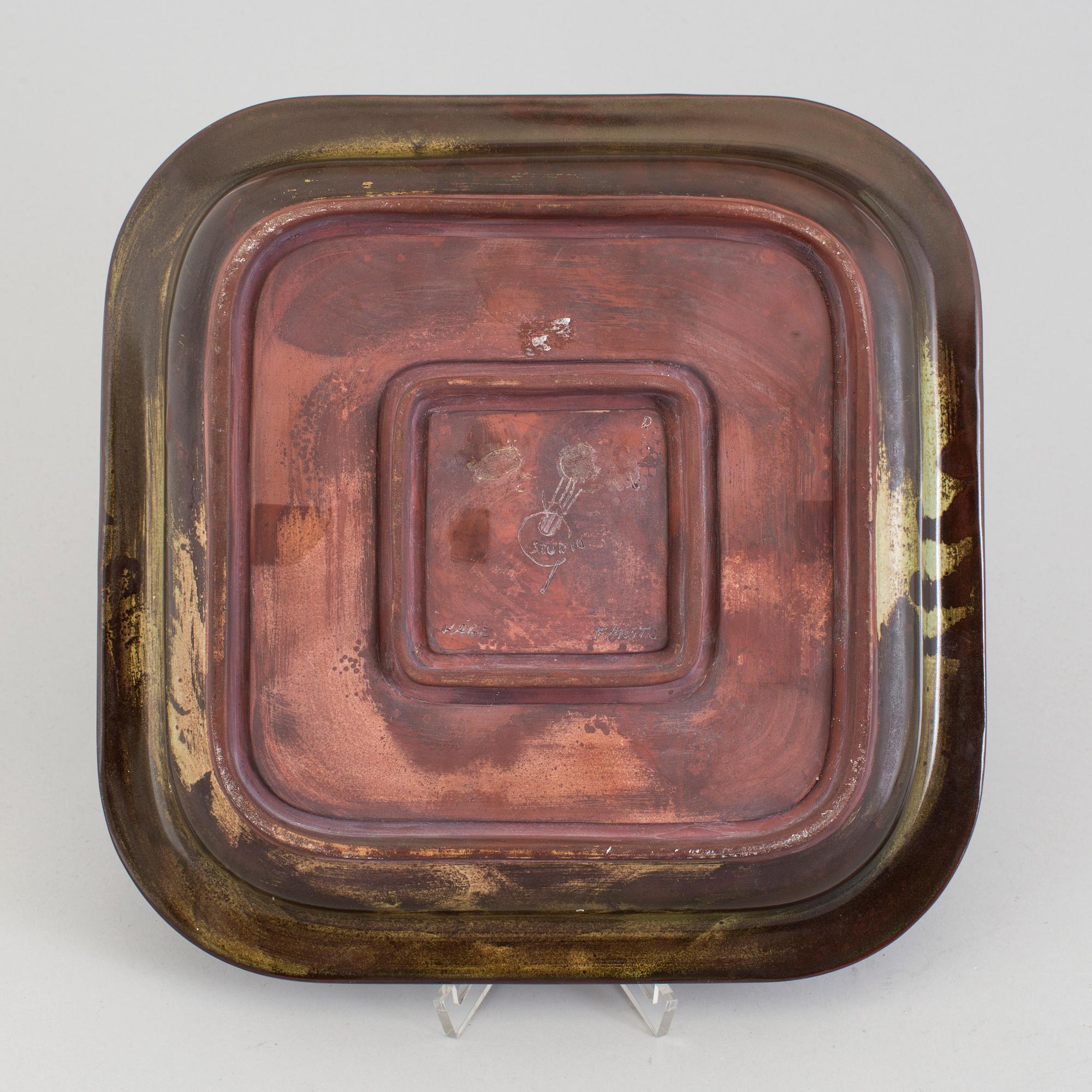 A Wilhelm Kåge 'Farsta' stoneware dish, Gustavsberg Studio, 1934.
