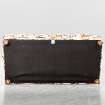 Josef Frank, a model 703 sofa, Svenskt Tenn, 2017.