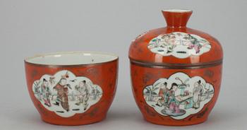 RISSKÅLAR, 2 st, porslin, Kina 1800-talets slut.