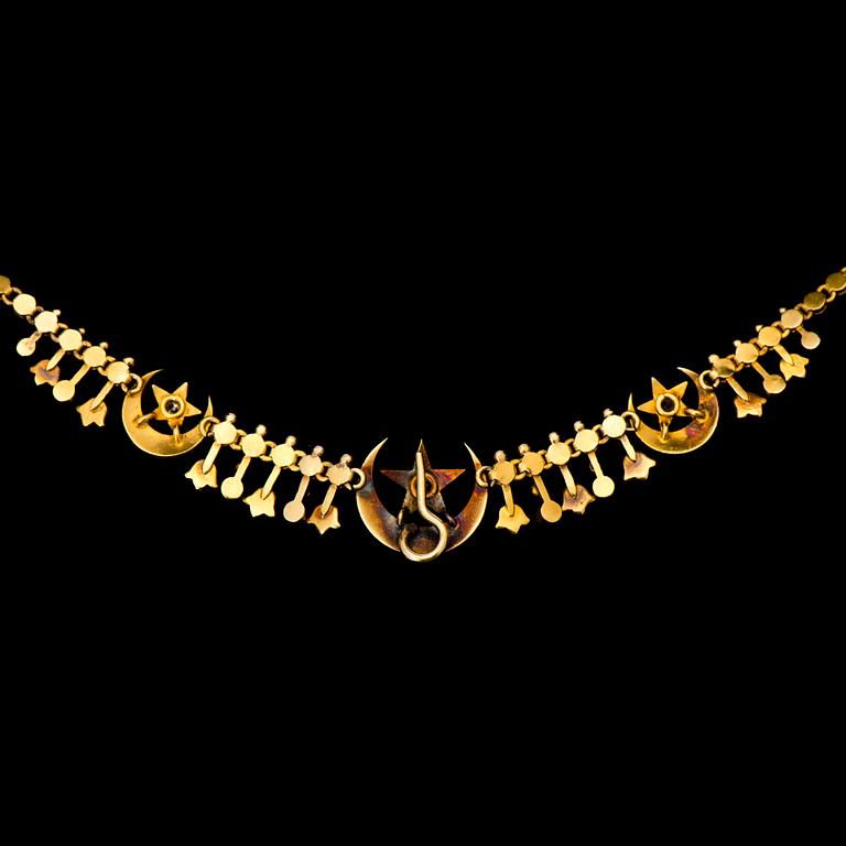COLLIER, orientaliska pärlor, gammalslipade diamanter, 14K guld, sent 1800-tal.