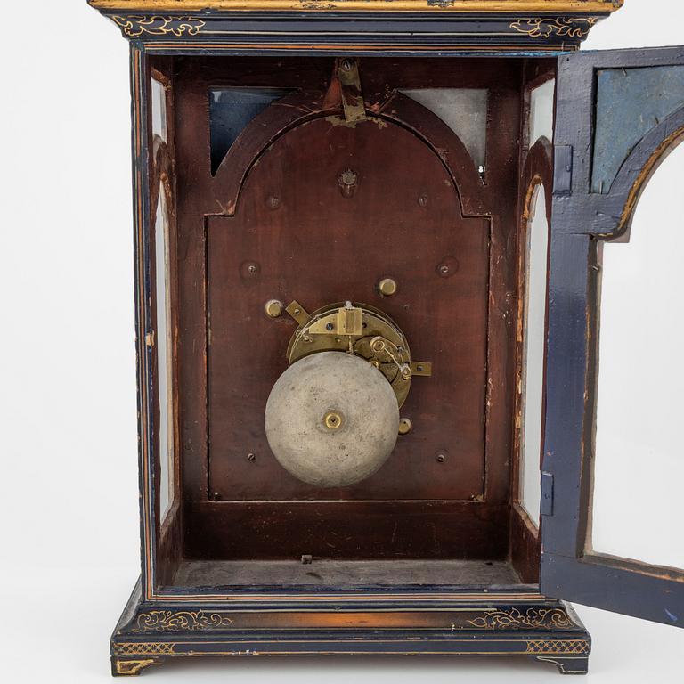 A Swedish late Baroque japanned bracket clock, first part of the 19th century.