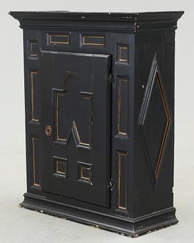 VÄGGSKÅP, barock, 1700-talets mitt.
